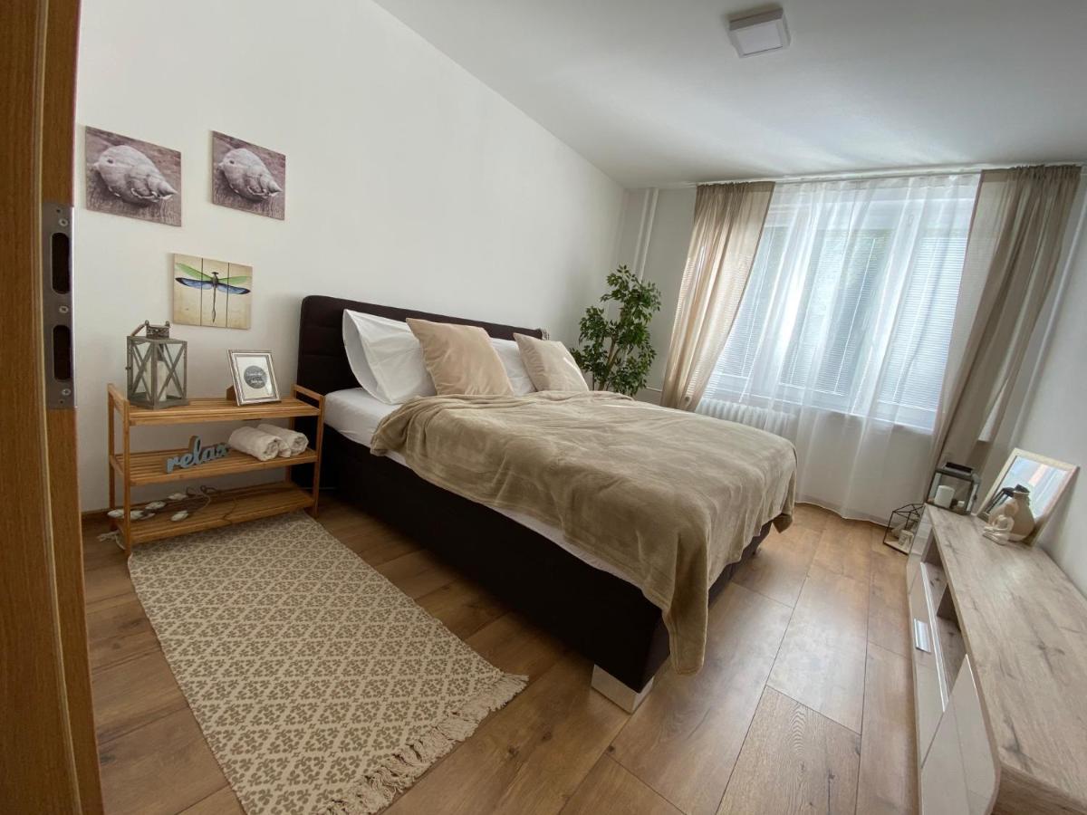 Sting Apartmany Trinec Extérieur photo