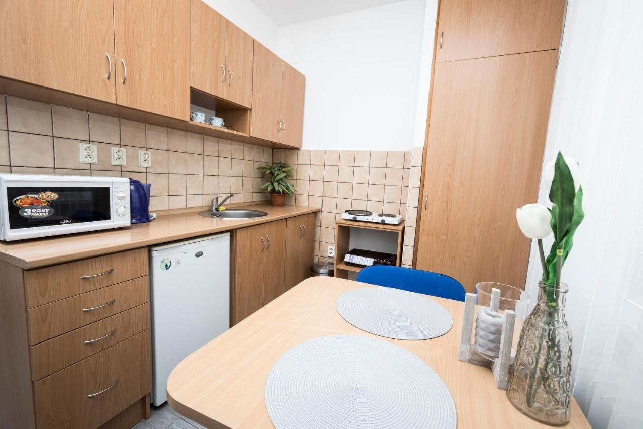 Sting Apartmany Trinec Extérieur photo