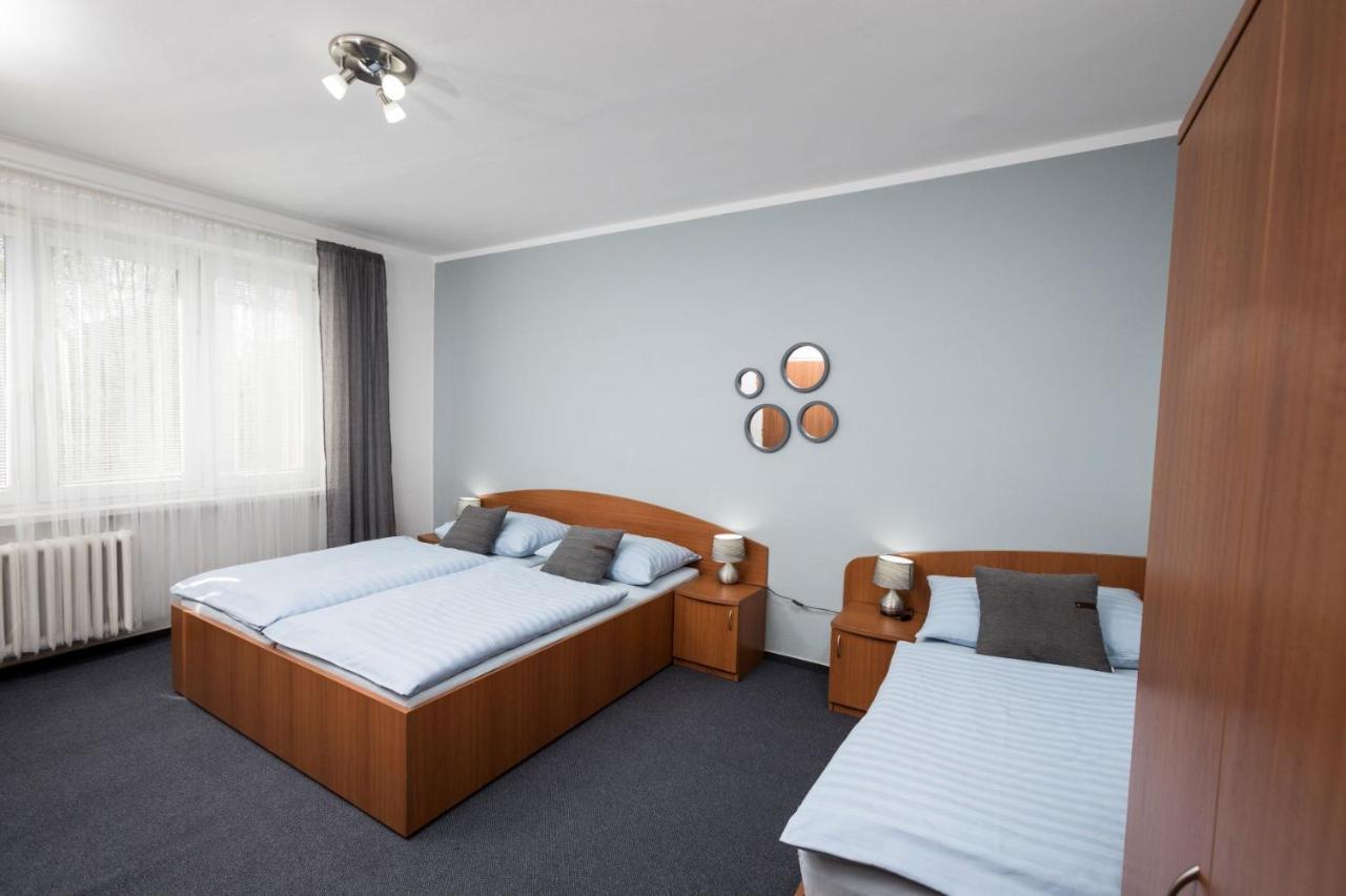 Sting Apartmany Trinec Extérieur photo