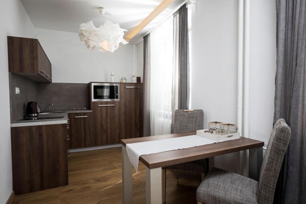 Sting Apartmany Trinec Extérieur photo