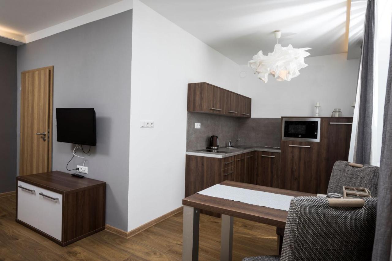 Sting Apartmany Trinec Extérieur photo